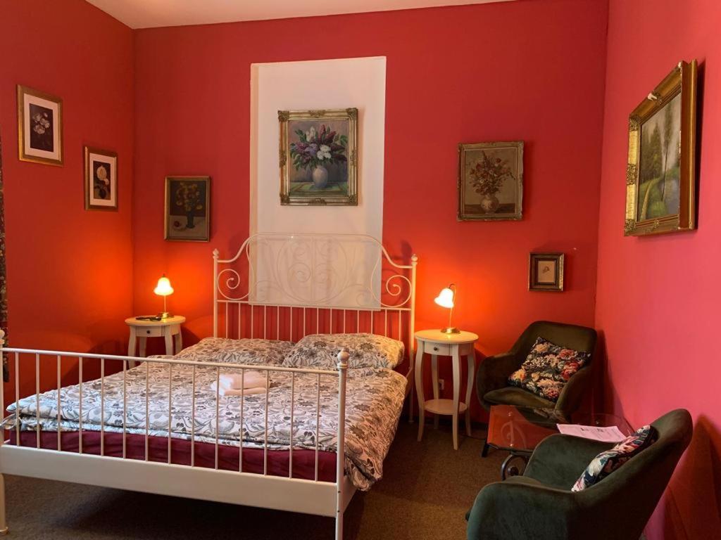 Hotel Zámek Jindřichovice Kolinec Esterno foto