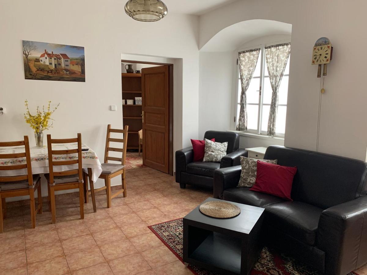 Hotel Zámek Jindřichovice Kolinec Esterno foto