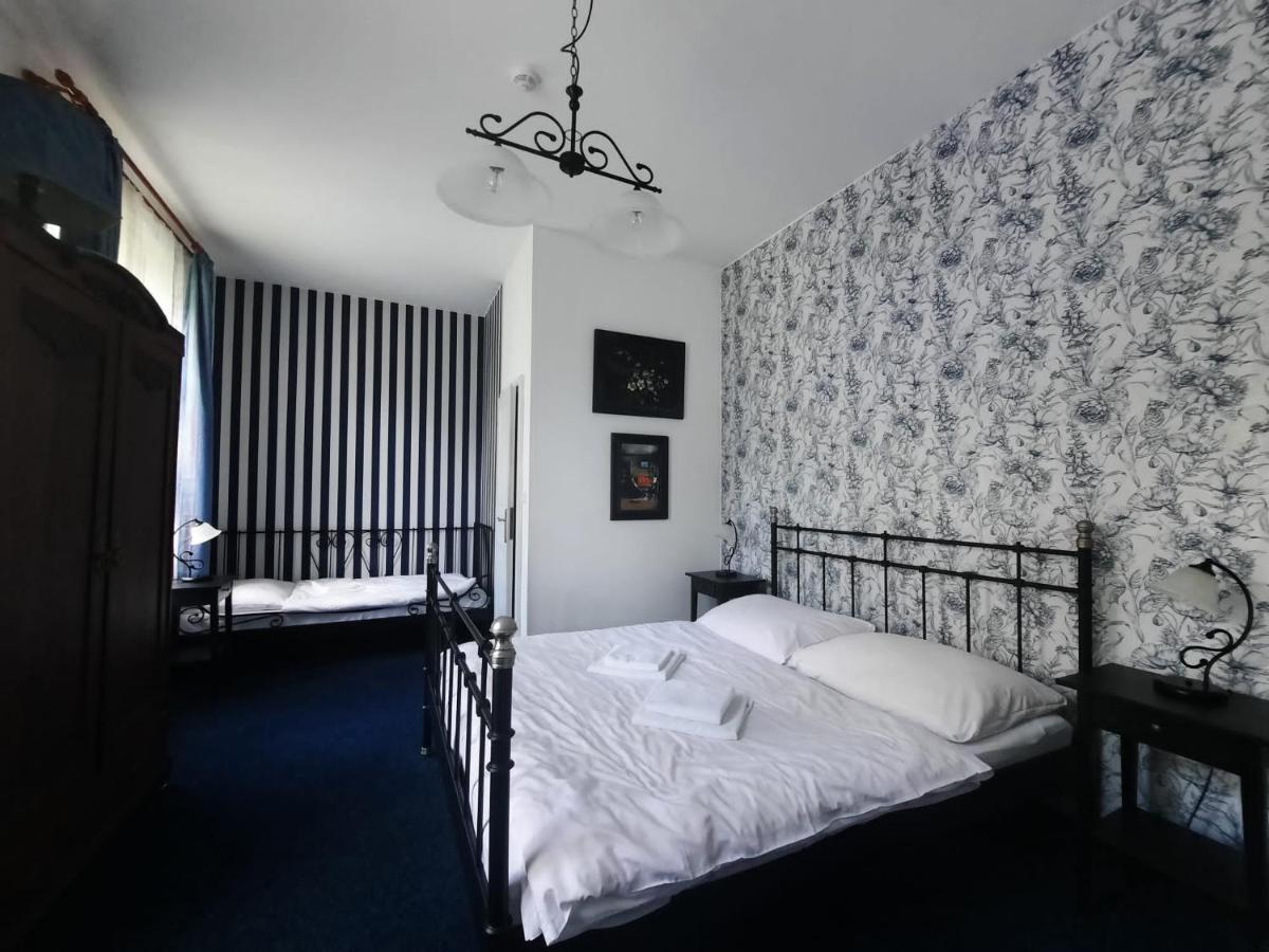Hotel Zámek Jindřichovice Kolinec Esterno foto